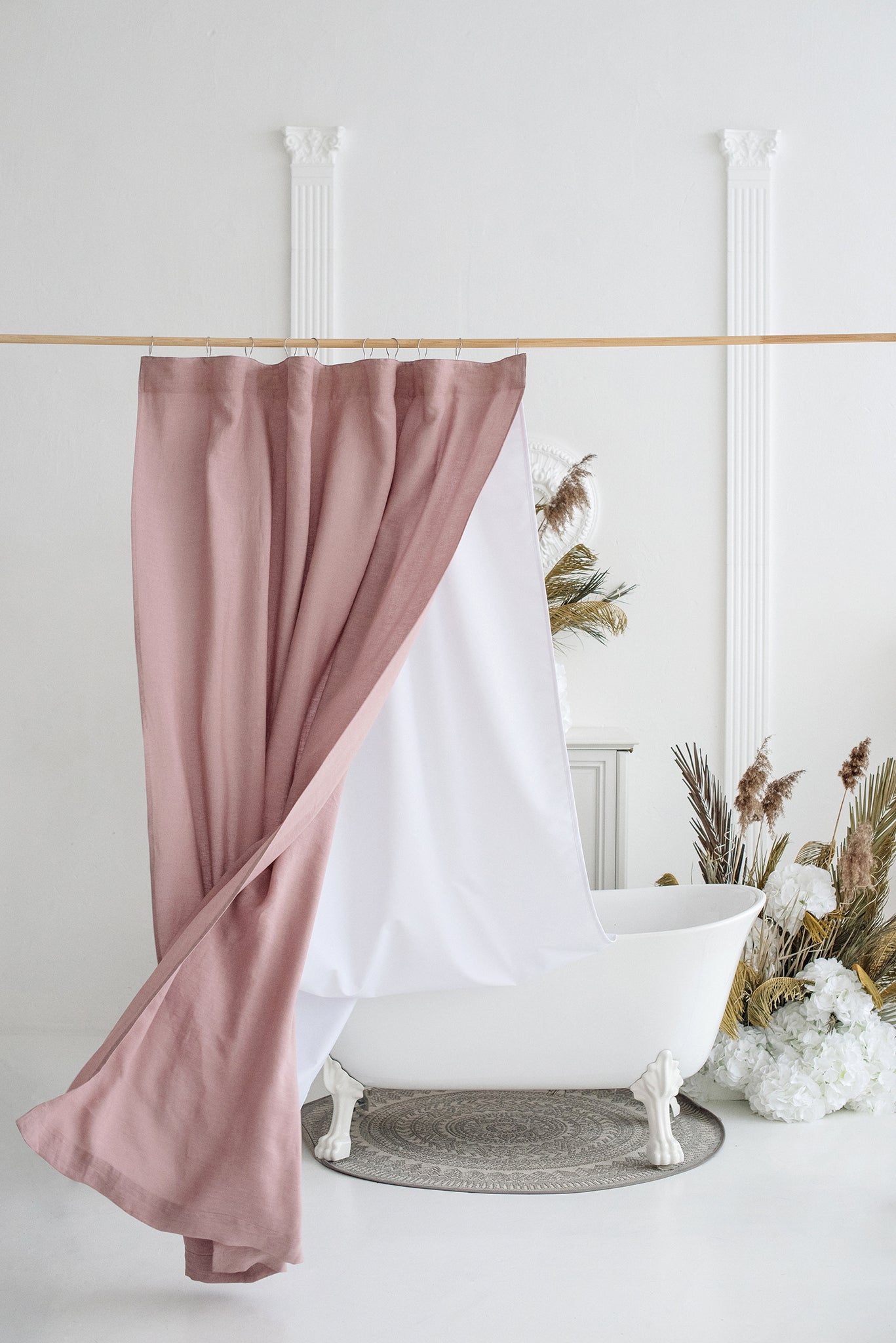 Linen Shower Curtains: A Sustainable and Eco-Friendly Choice for Your Bathroom
