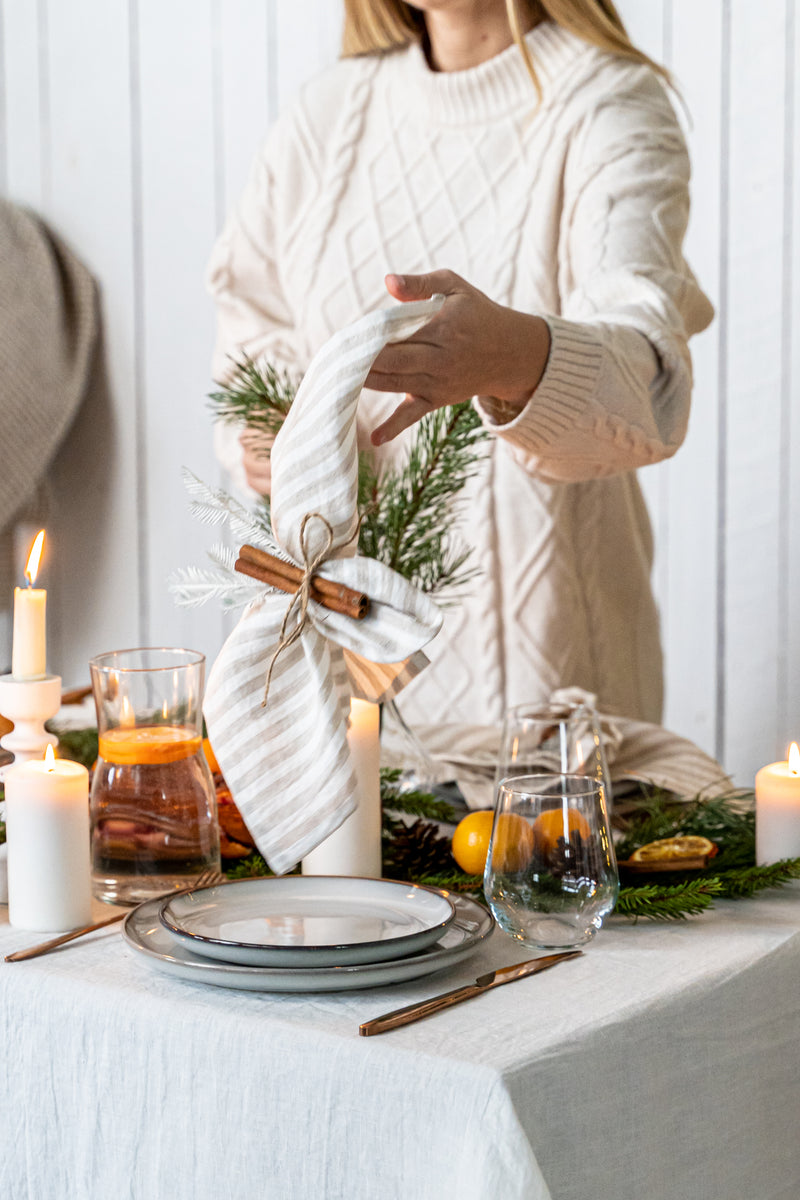 Linen Craft The Ultimate Guide to Christmas Decor: Incorporating Linen for a Warm ...