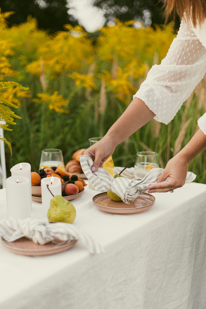 Linen Craft Elevating Your Dining Experience with Linen Accessories – Easy Linen Crafts