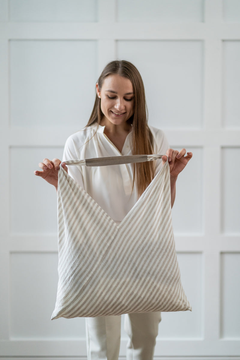 Linen Craft LINEN ACCESSORIES - Easy Linen Crafts