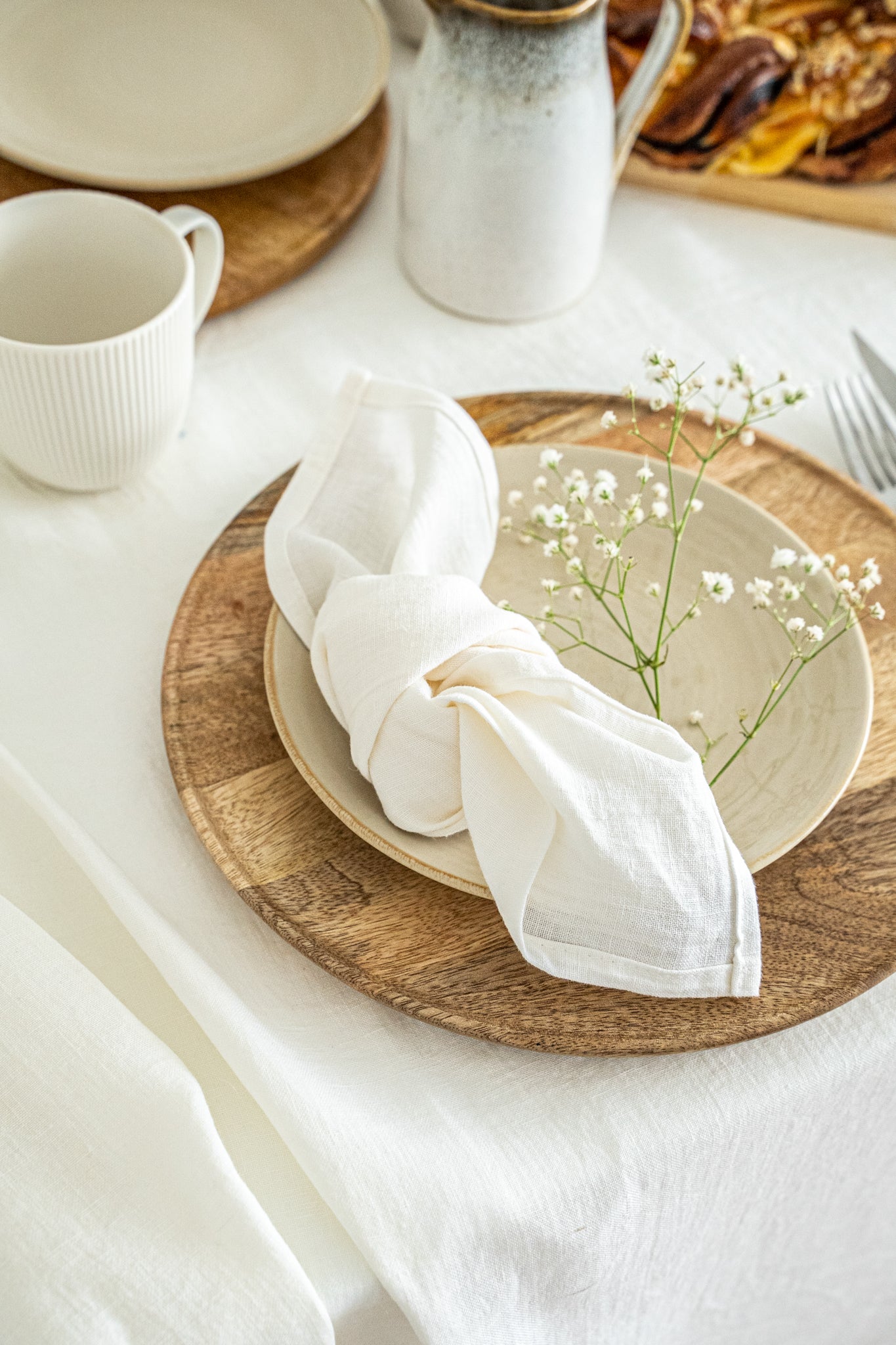 off white linen napkins set