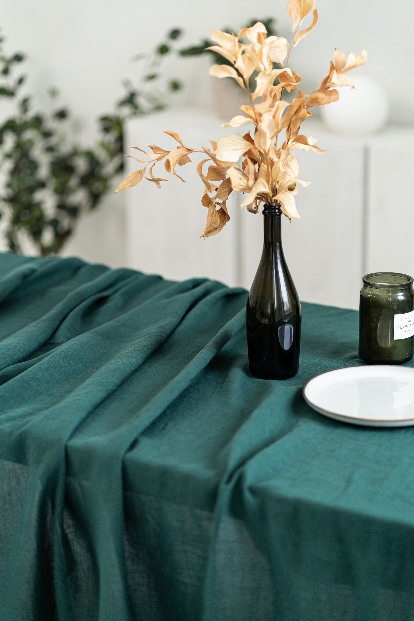 Emerald Green Linen tablecloth in rectangular shape