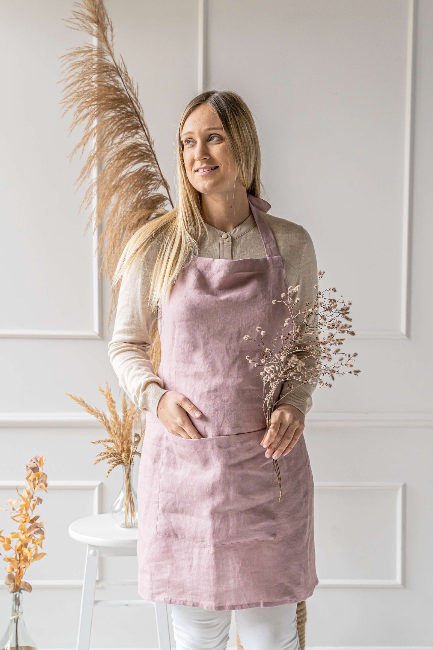 Classic full linen apron in various colors