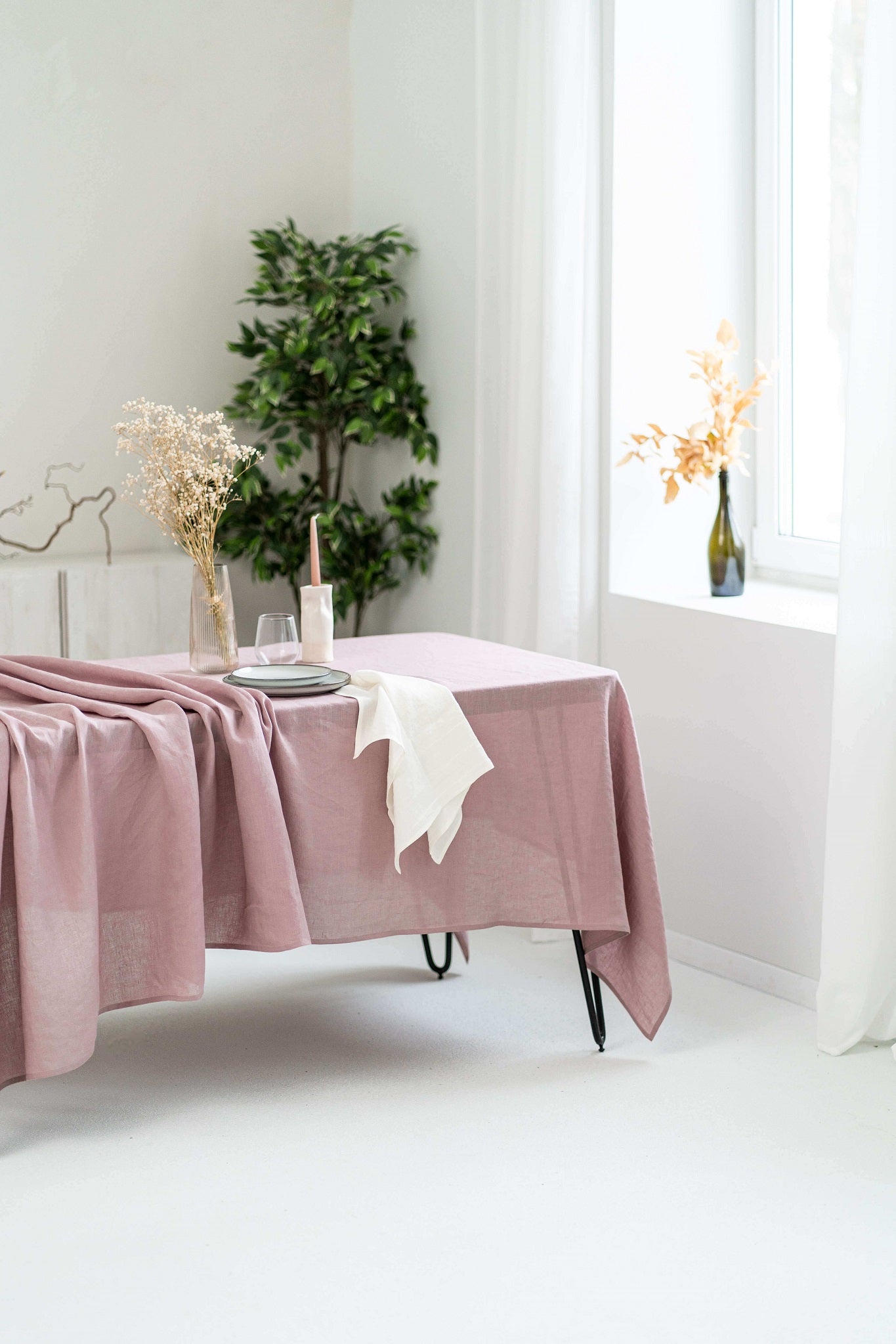 Dusty Rose linen tablecloth