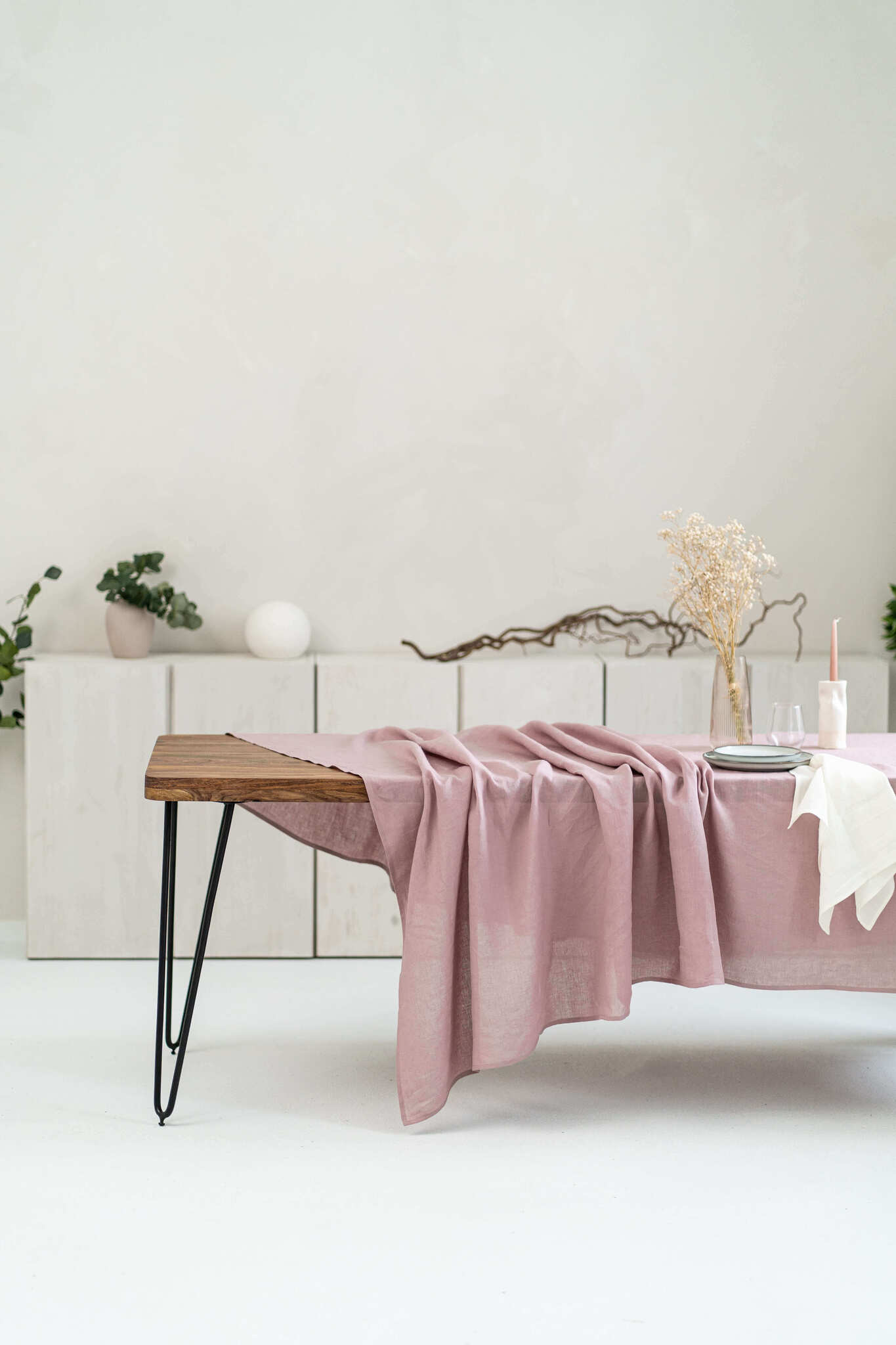 Dusty Rose linen tablecloth