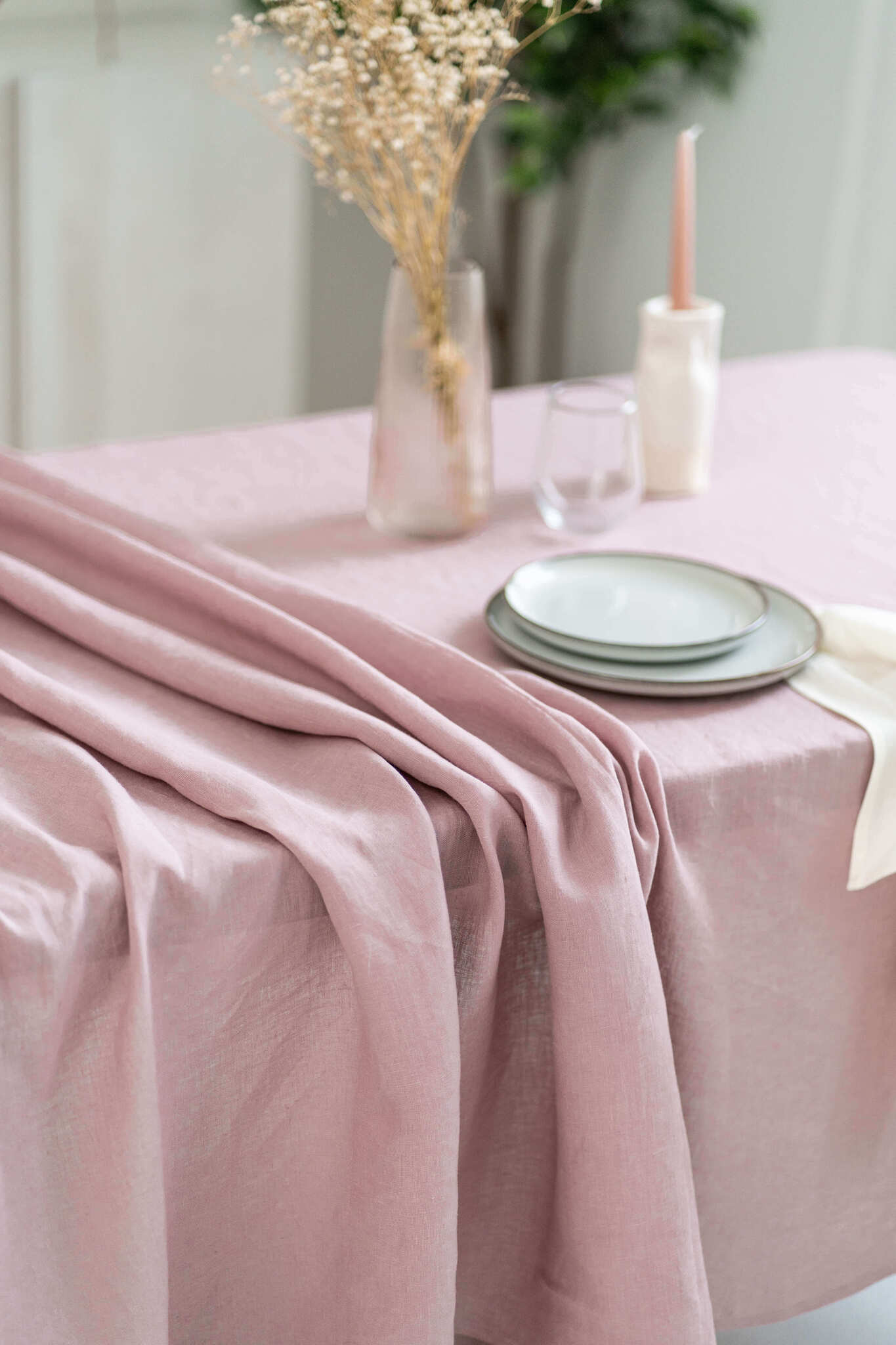 Dusty Rose linen tablecloth