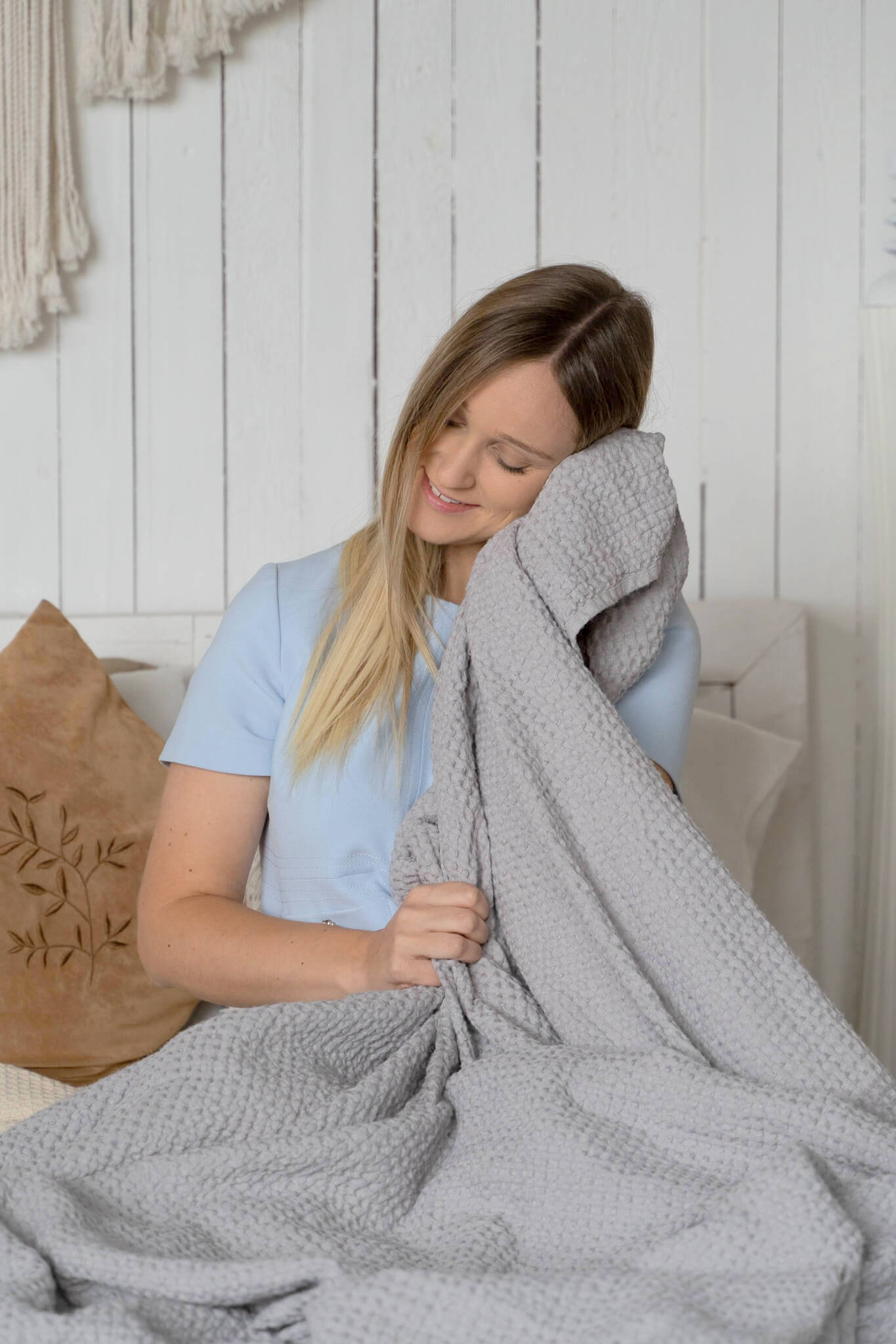 Large waffle blanket throw in Light Gray color