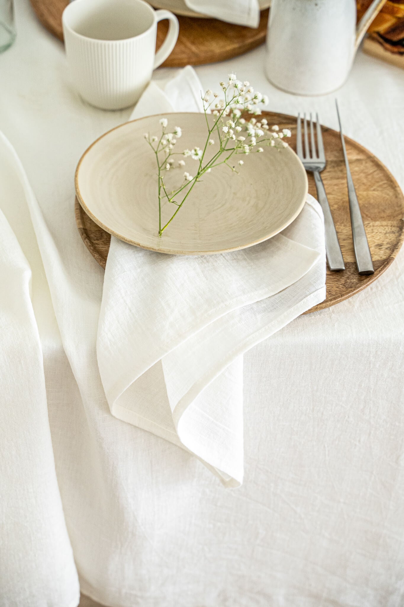 Linen napkins set in Off White color