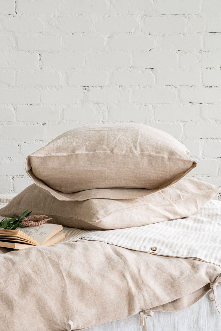 Linen pillow cover with envelope closure in Natural color