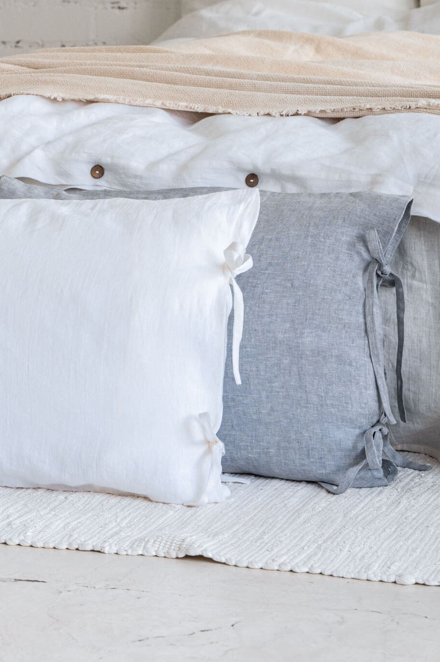 Linen pillow cover with ties closure in various colors