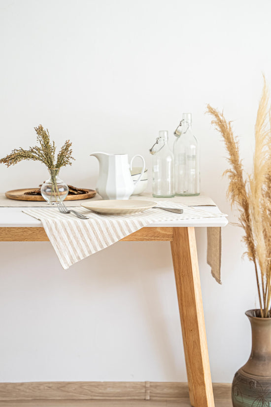 Linen placemats in Striped Natural color