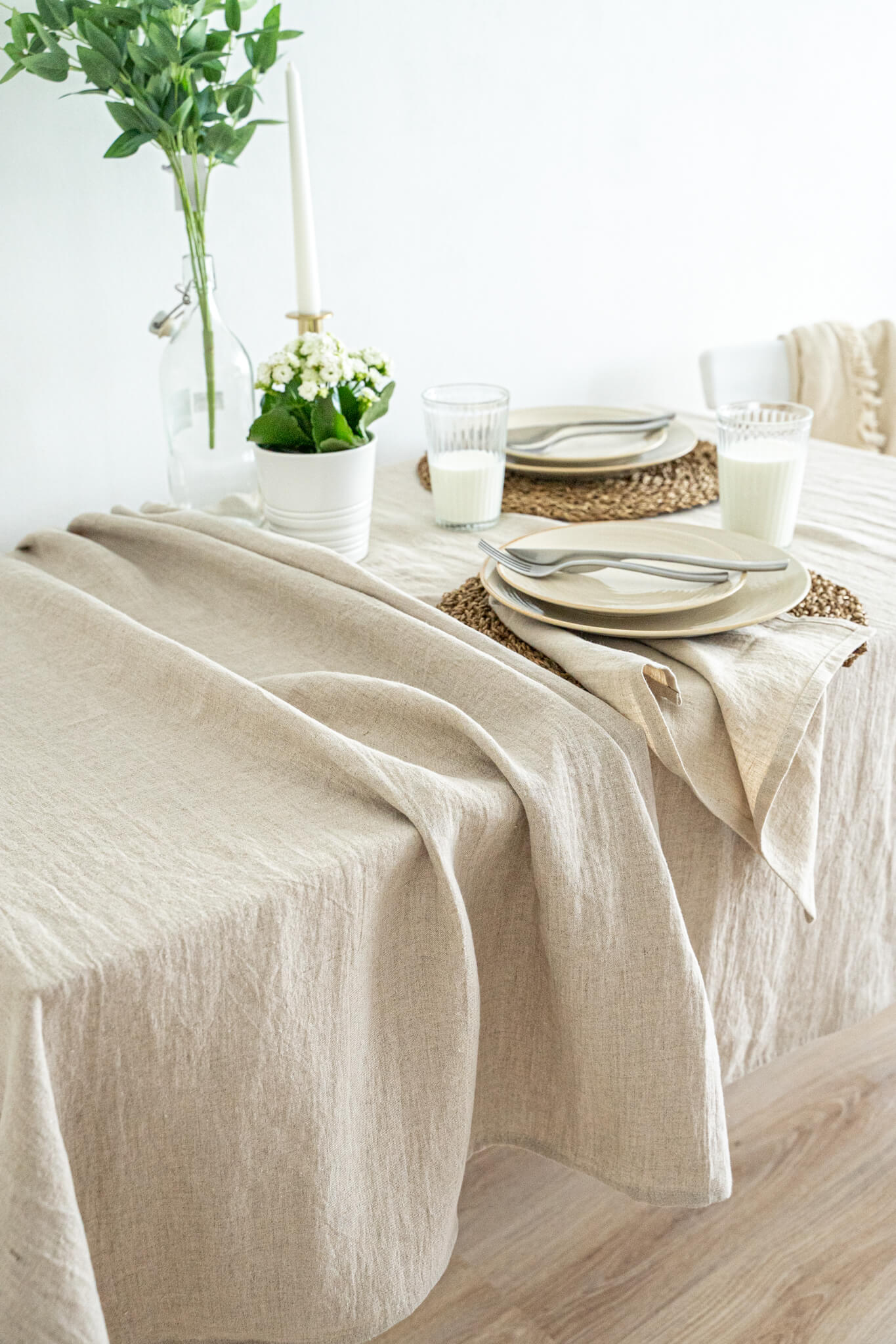 Natural linen tablecloth