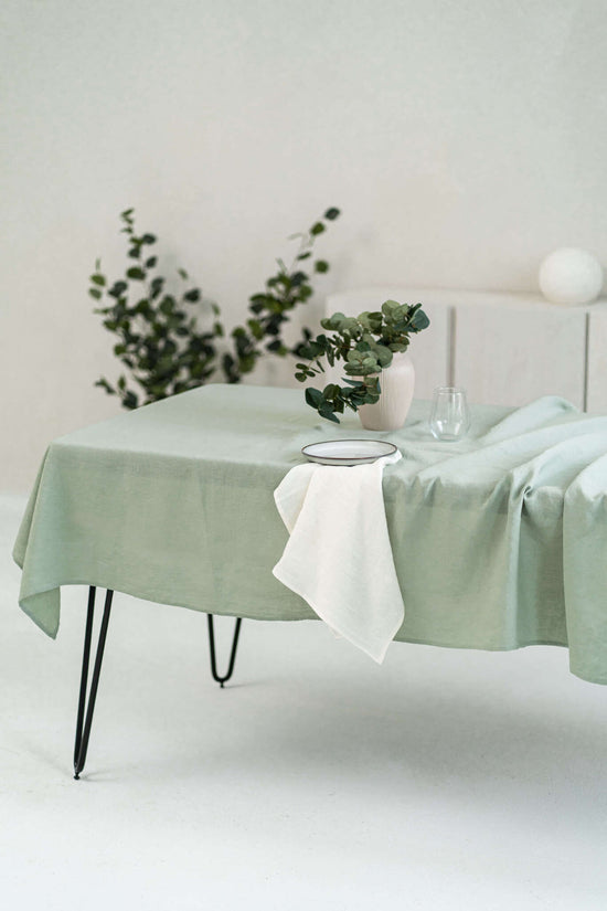 Linen tablecloth in Sage Green color - Easy Linen Crafts